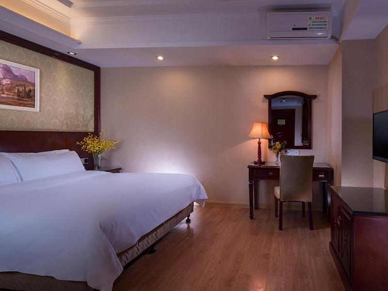 Vienna Hotel Dongguan Chang'An Mid Zhen'An Road Exterior photo